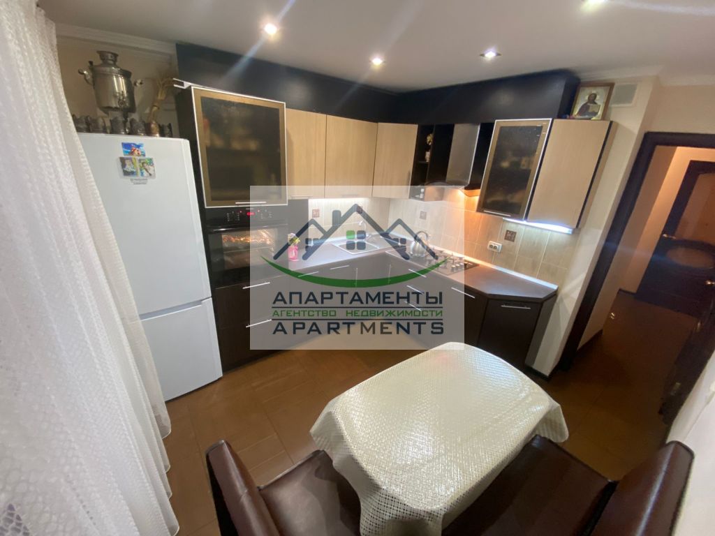 Продажа 2-комнатной квартиры, Кисловодск, Жмакина ул,  56