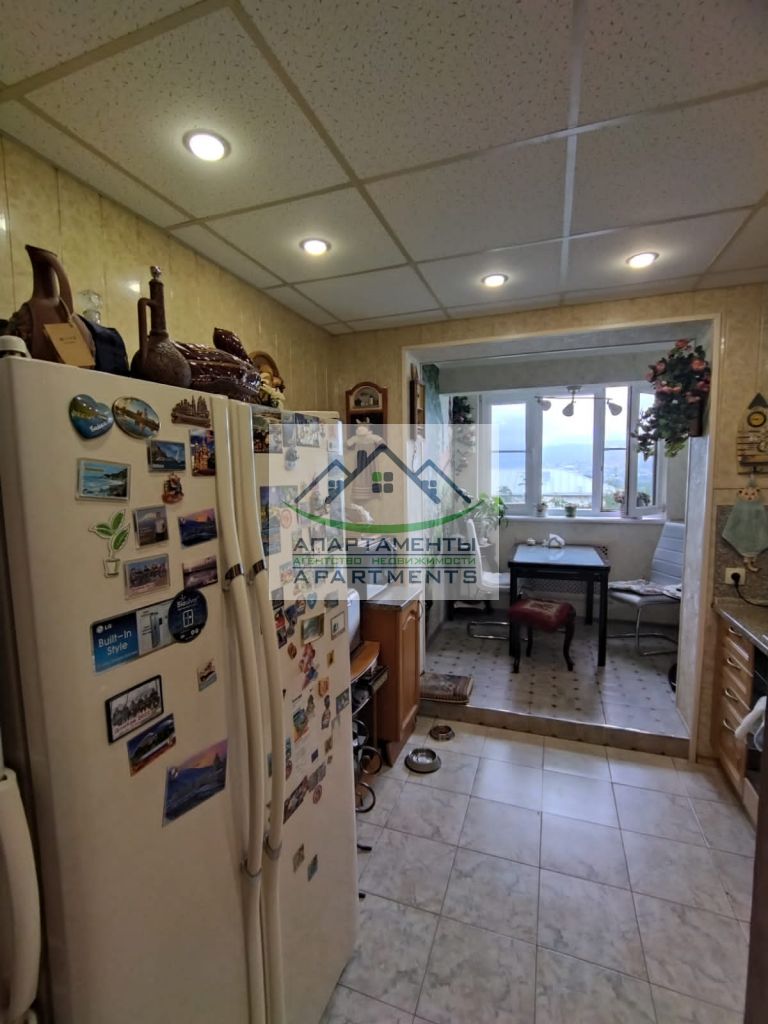 Продажа 3-комнатной квартиры, Кисловодск, Марцинкевича ул,  73