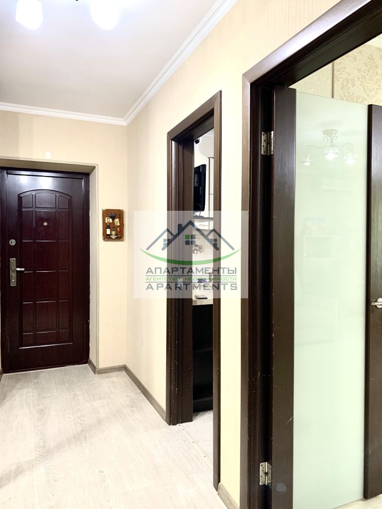 Продажа 2-комнатной квартиры, Иноземцево, 50 лет октября ,  10А