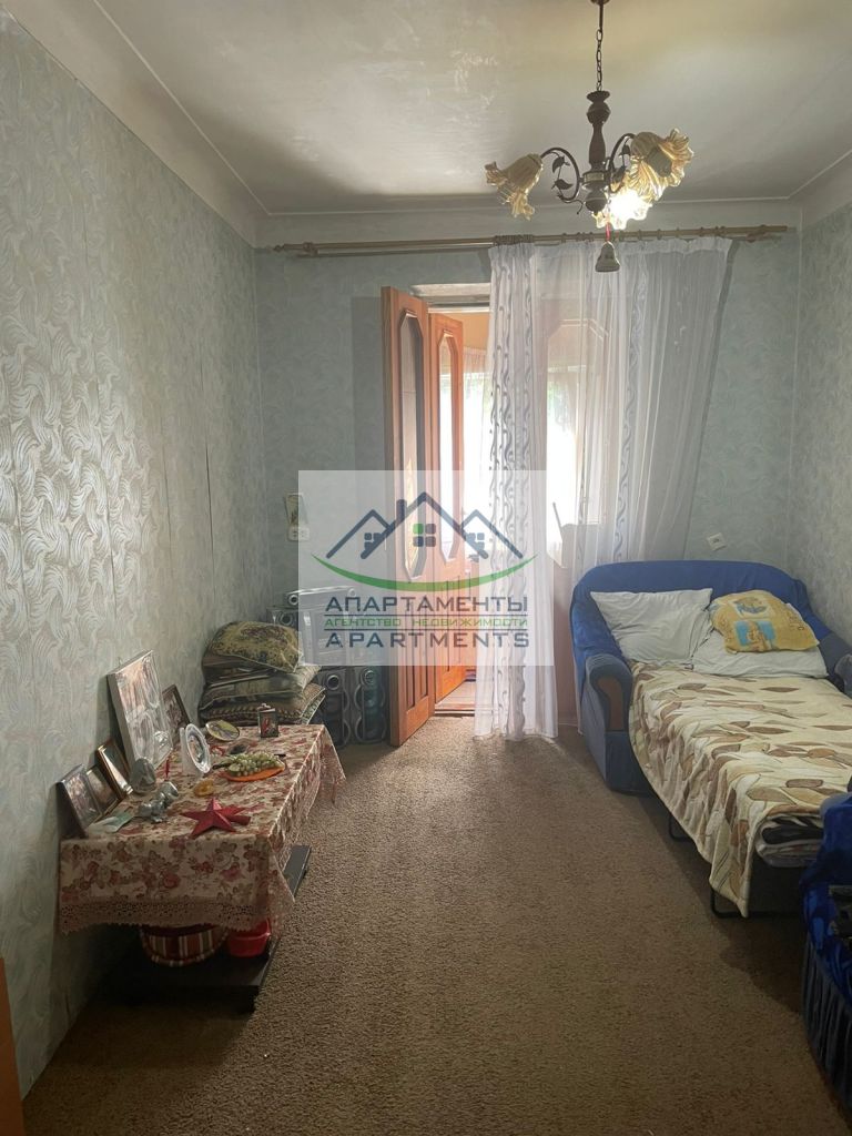 Продажа 2-комнатной квартиры, Кисловодск, 8 Марта ул,  15