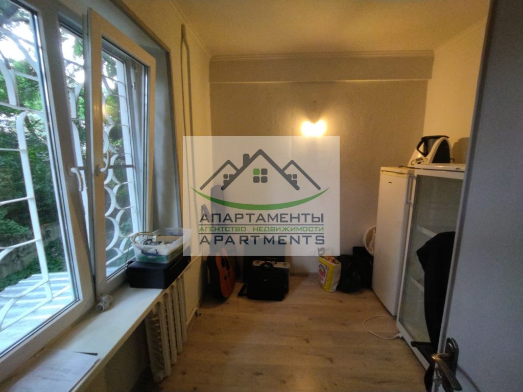 Продажа 4-комнатной квартиры, Кисловодск, Героев Медиков ул,  54