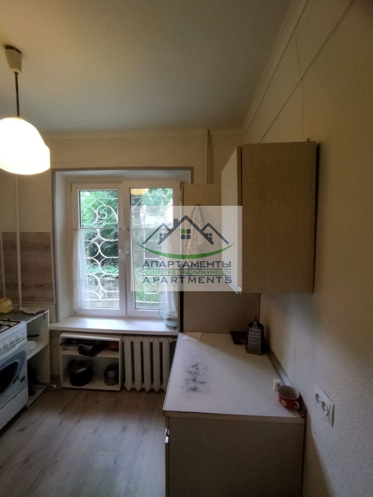 Продажа 4-комнатной квартиры, Кисловодск, Героев Медиков ул,  54