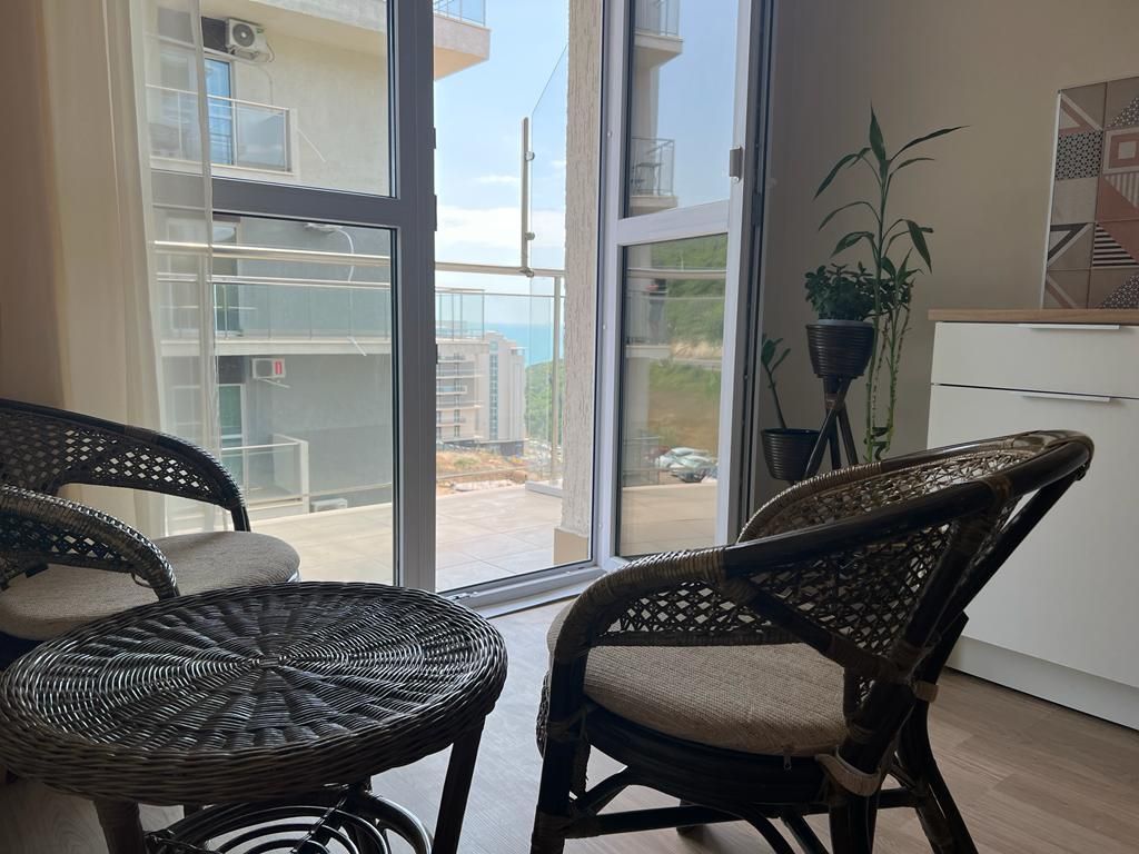 Продажа 1-комнатной квартиры, Варваровка, Калинина,  150/8