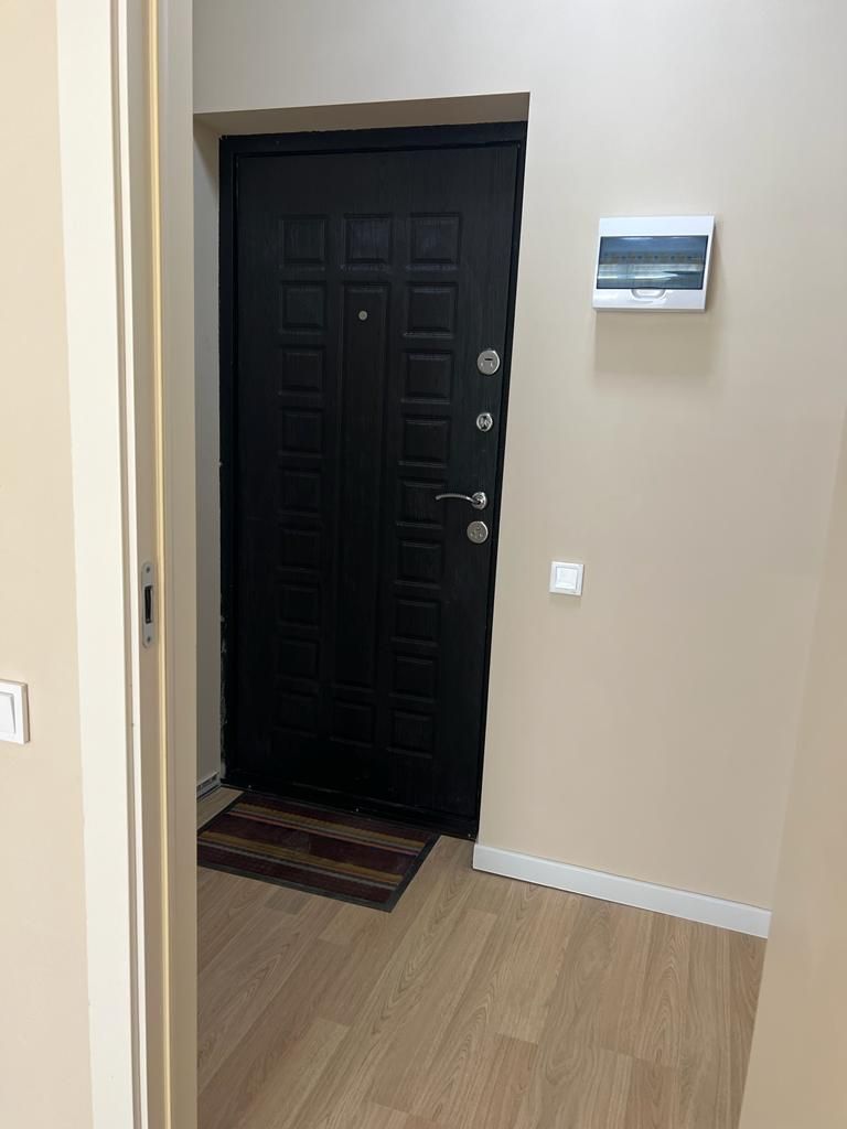 Продажа 1-комнатной квартиры, Варваровка, Калинина,  150/8