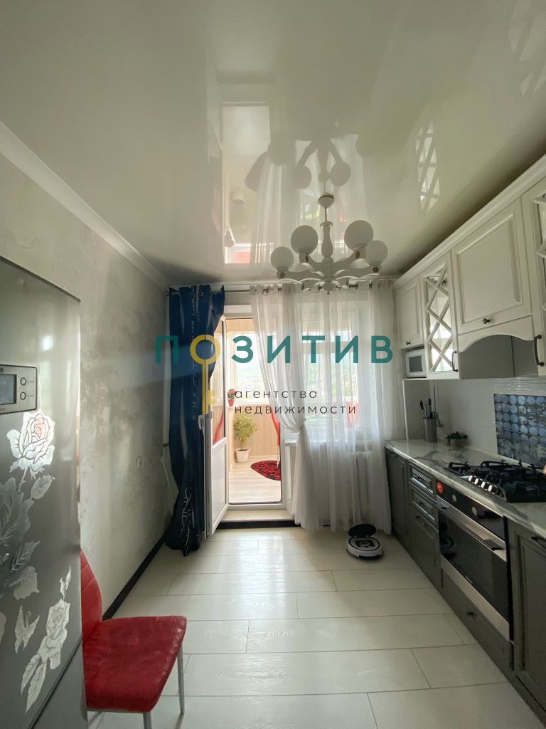 Продажа 3-комнатной квартиры, Пятигорск, Адмиральского ул,  2к4