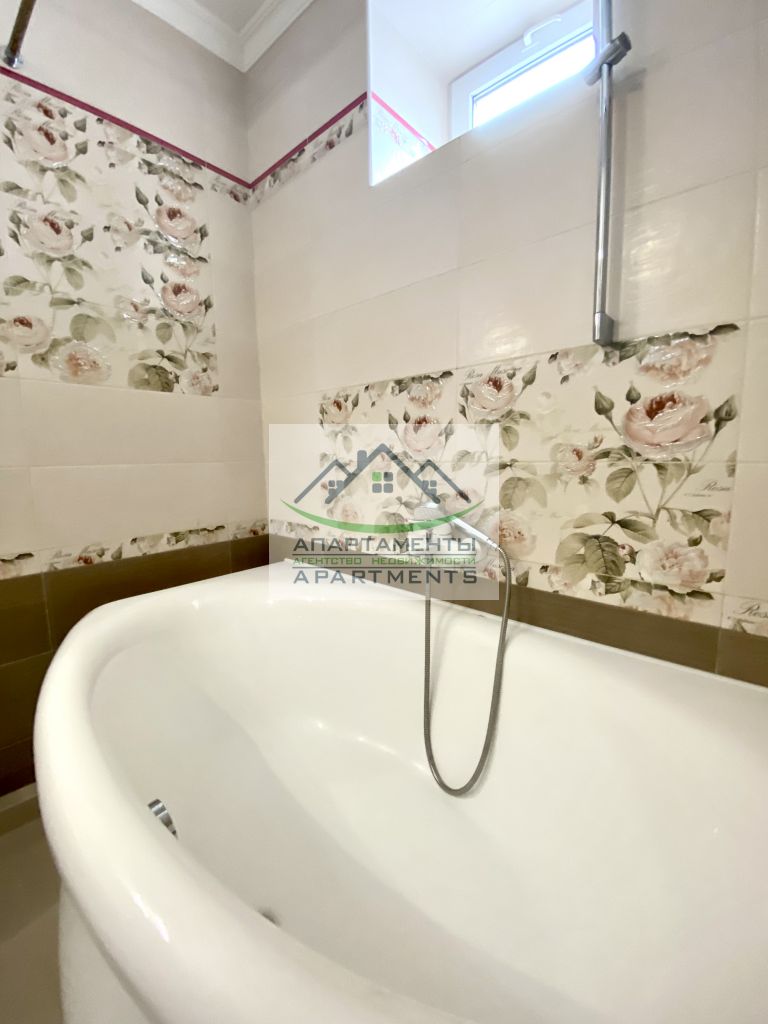 Продажа 3-комнатной квартиры, Пятигорск, Власова ул,  4