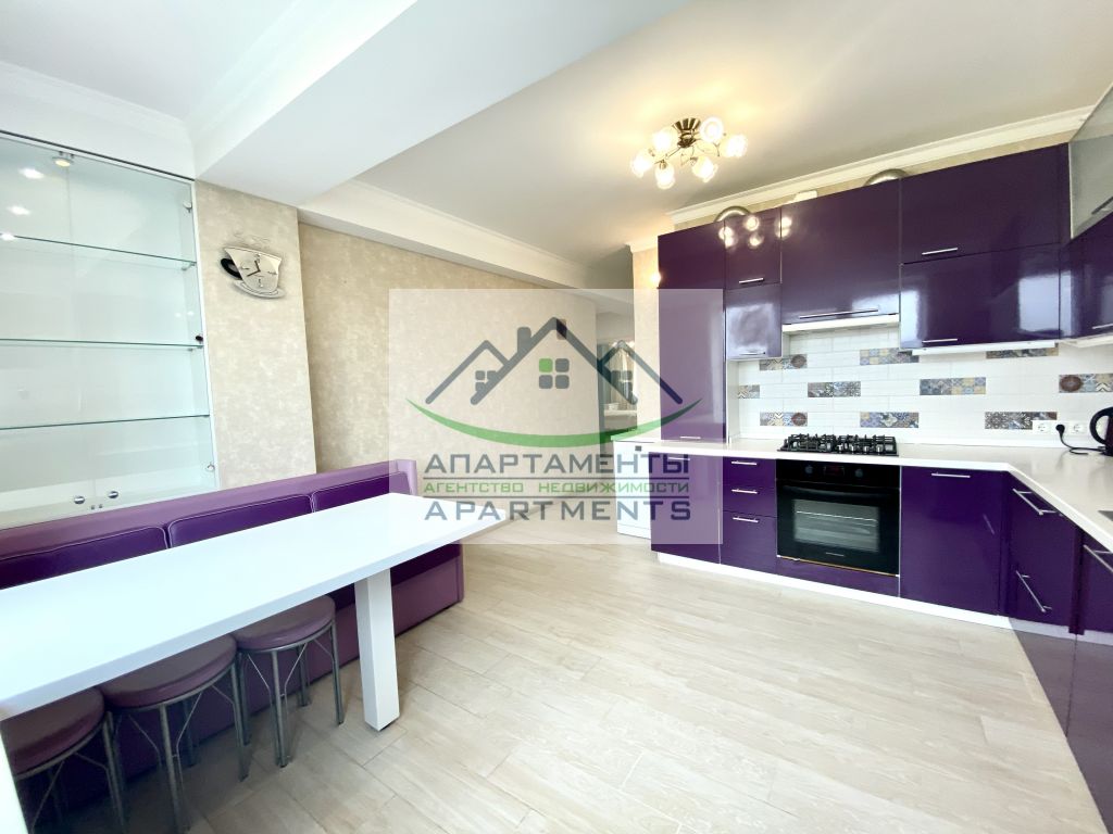 Продажа 3-комнатной квартиры, Пятигорск, Власова ул,  4