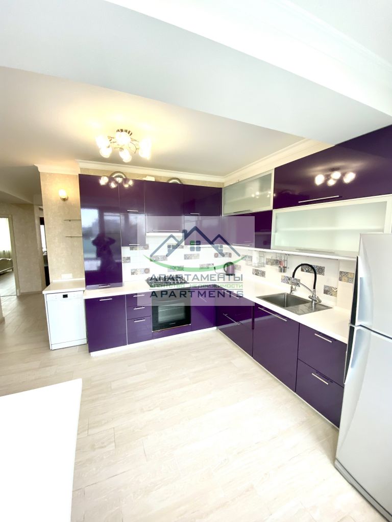 Продажа 3-комнатной квартиры, Пятигорск, Власова ул,  4