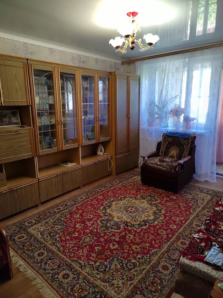 Продажа 1-комнатной квартиры, Батайск, Бекентьева ул,  6