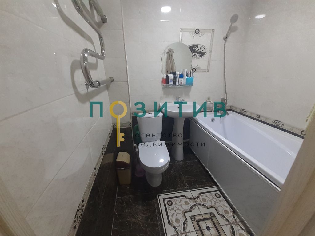 Продажа 1-комнатной квартиры, Пятигорск, Адмиральского ул,  2к4