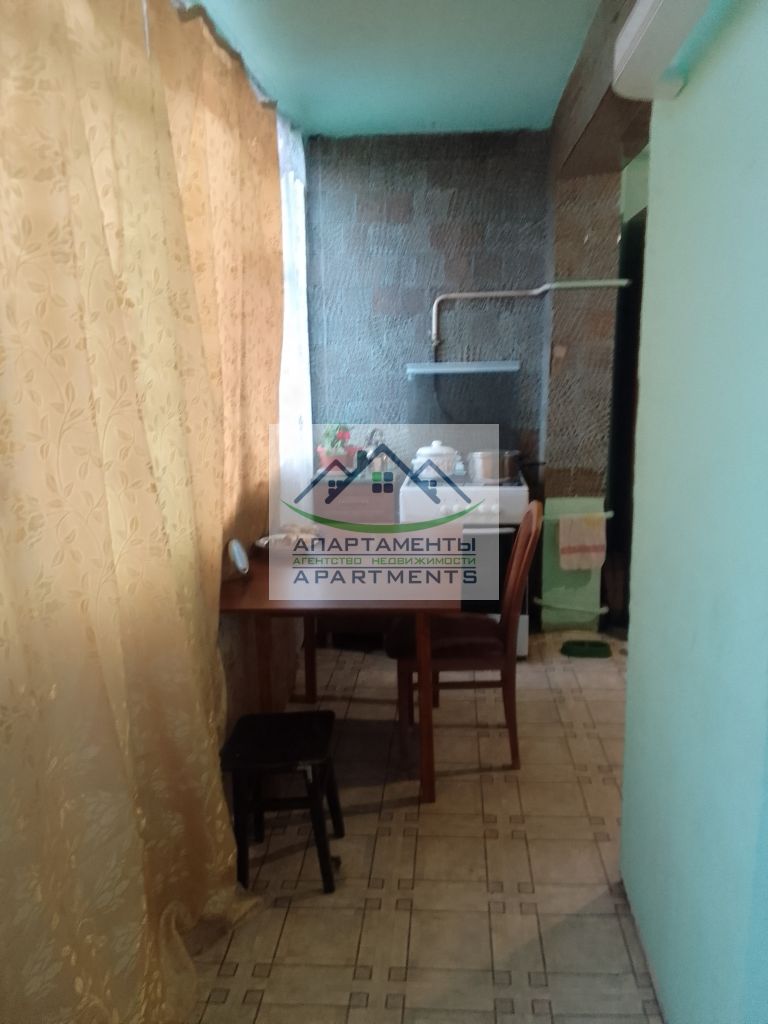 Продажа 2-комнатной квартиры, Ессентуки, Октябрьская ул,  444