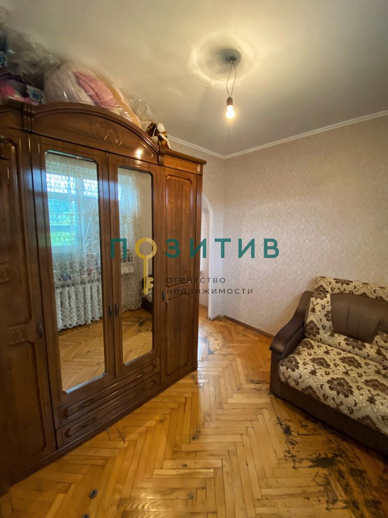 Продажа 4-комнатной квартиры, Пятигорск, Московская ул,  76к1