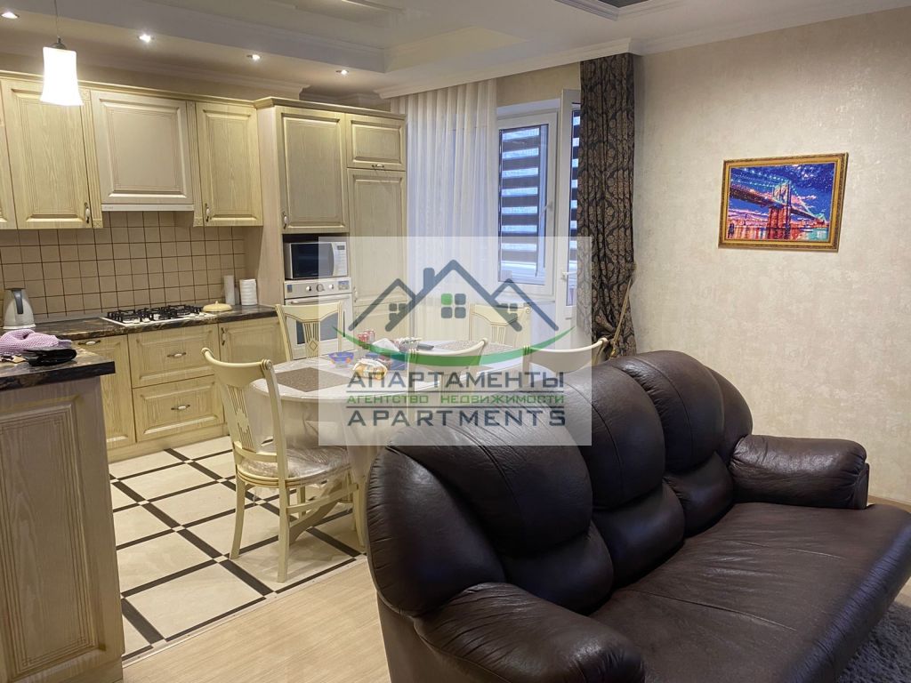 Продажа 3-комнатной квартиры, Пятигорск, Людкевича ул,  9 к 2