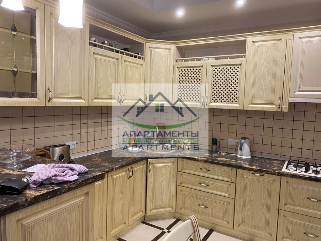 Продажа 3-комнатной квартиры, Пятигорск, Людкевича ул,  9 к 2