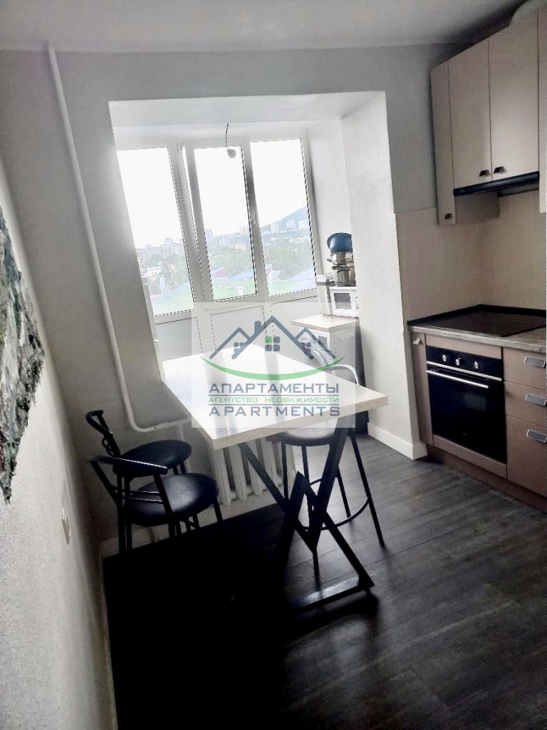 Продажа 3-комнатной квартиры, Пятигорск, Адмиральского ул,  2к3