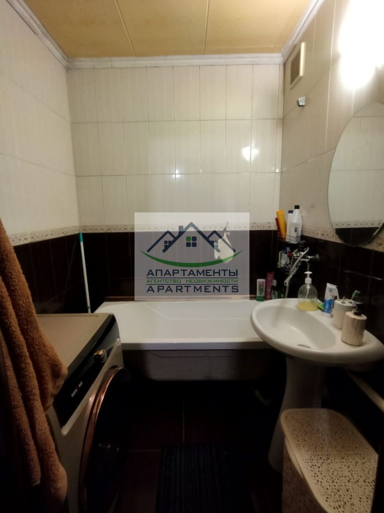 Продажа 2-комнатной квартиры, Кисловодск, Победы пр-кт,  134