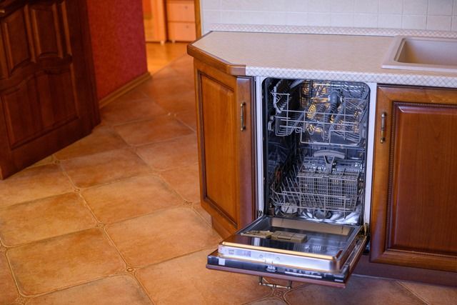 Продажа 4-комнатной квартиры, Владимир, Октябрьский пр-кт,  25