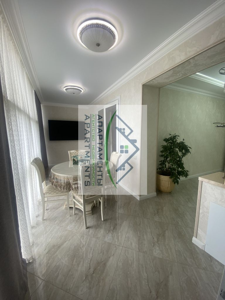 Продажа 2-комнатной квартиры, Пятигорск, Калинина пр-кт,  2а