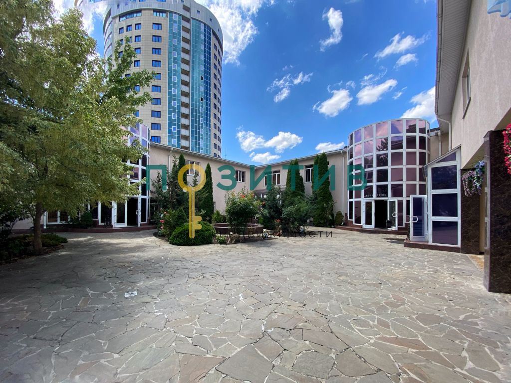 Продажа коммерческой недвижимости, 1499м <sup>2</sup>, Пятигорск, Бунимовича ул,  1