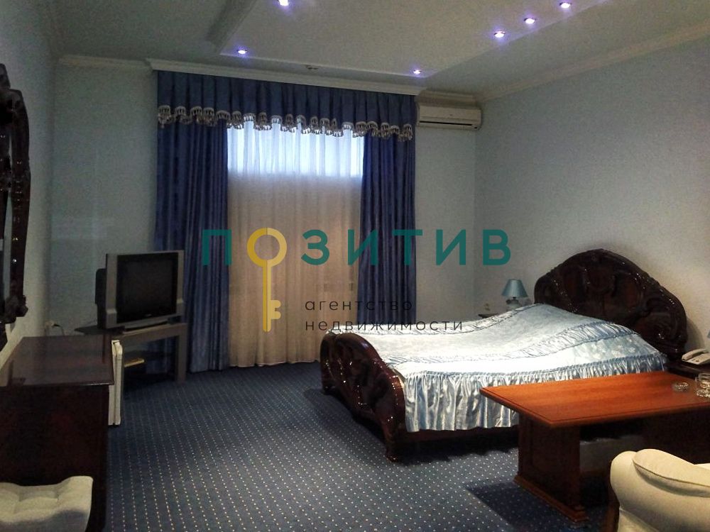 Продажа коммерческой недвижимости, 1499м <sup>2</sup>, Пятигорск, Бунимовича ул,  1