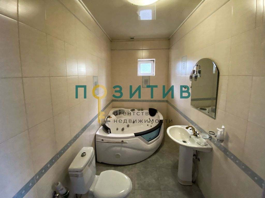 Продажа коммерческой недвижимости, 1499м <sup>2</sup>, Пятигорск, Бунимовича ул,  1