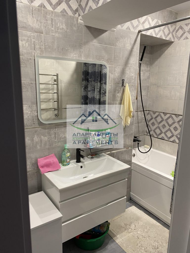 Продажа 1-комнатной квартиры, Пятигорск, Мира ул,  44