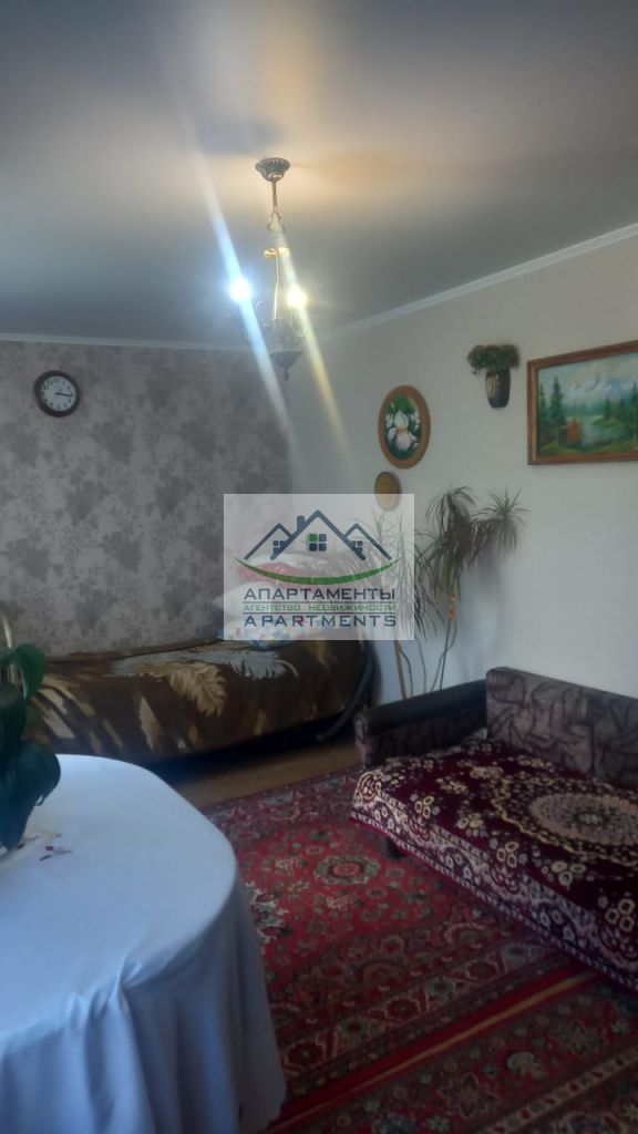 Продажа 2-комнатной квартиры, Кисловодск, Островского ул,  36