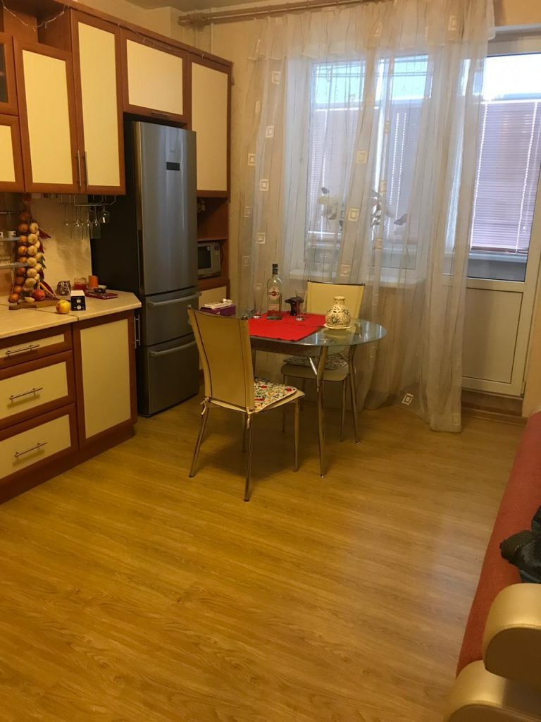 Продажа 1-комнатной квартиры, Батайск, Коммунистическая ул