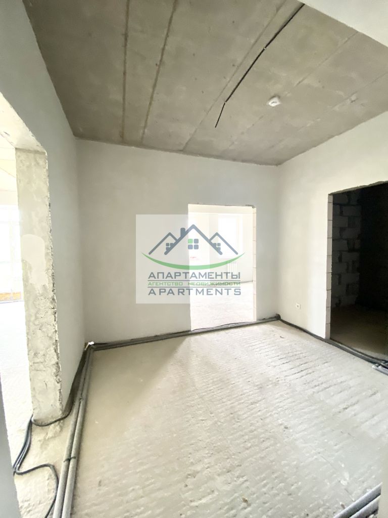 Продажа 3-комнатной квартиры, Пятигорск, Адмиральского ул,  1А