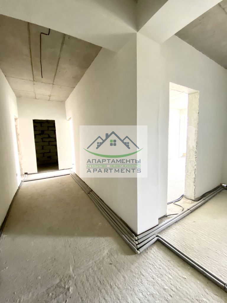 Продажа 3-комнатной квартиры, Пятигорск, Адмиральского ул,  1А