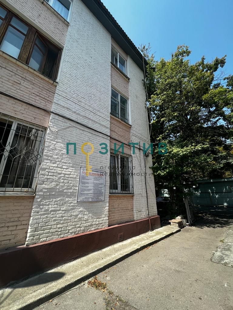 Продажа 2-комнатной квартиры, Пятигорск, Кирова пр-кт,  71
