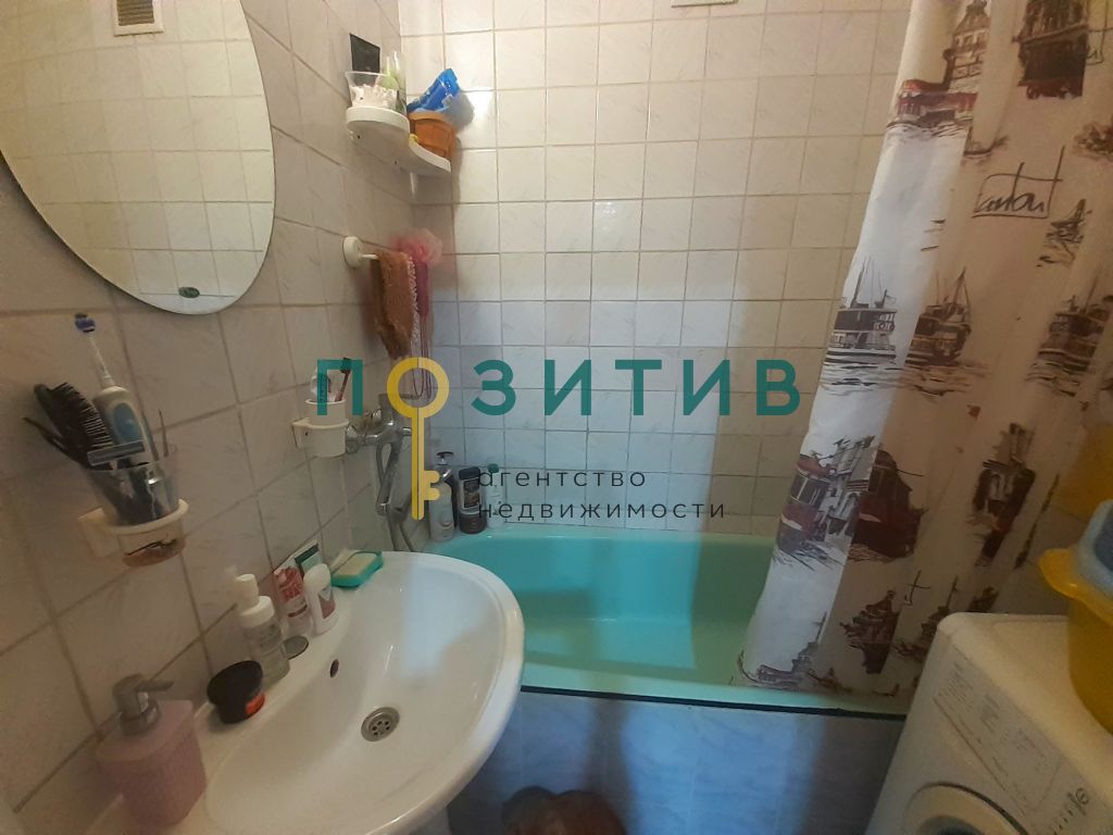Продажа 2-комнатной квартиры, Пятигорск, Калинина пр-кт,  162