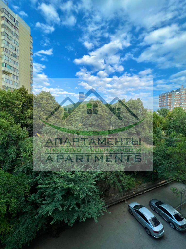 Продажа 3-комнатной квартиры, Пятигорск, Калинина пр-кт,  2к2