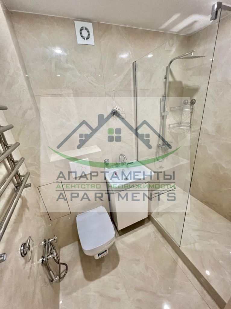 Продажа 3-комнатной квартиры, Пятигорск, Калинина пр-кт,  2к2