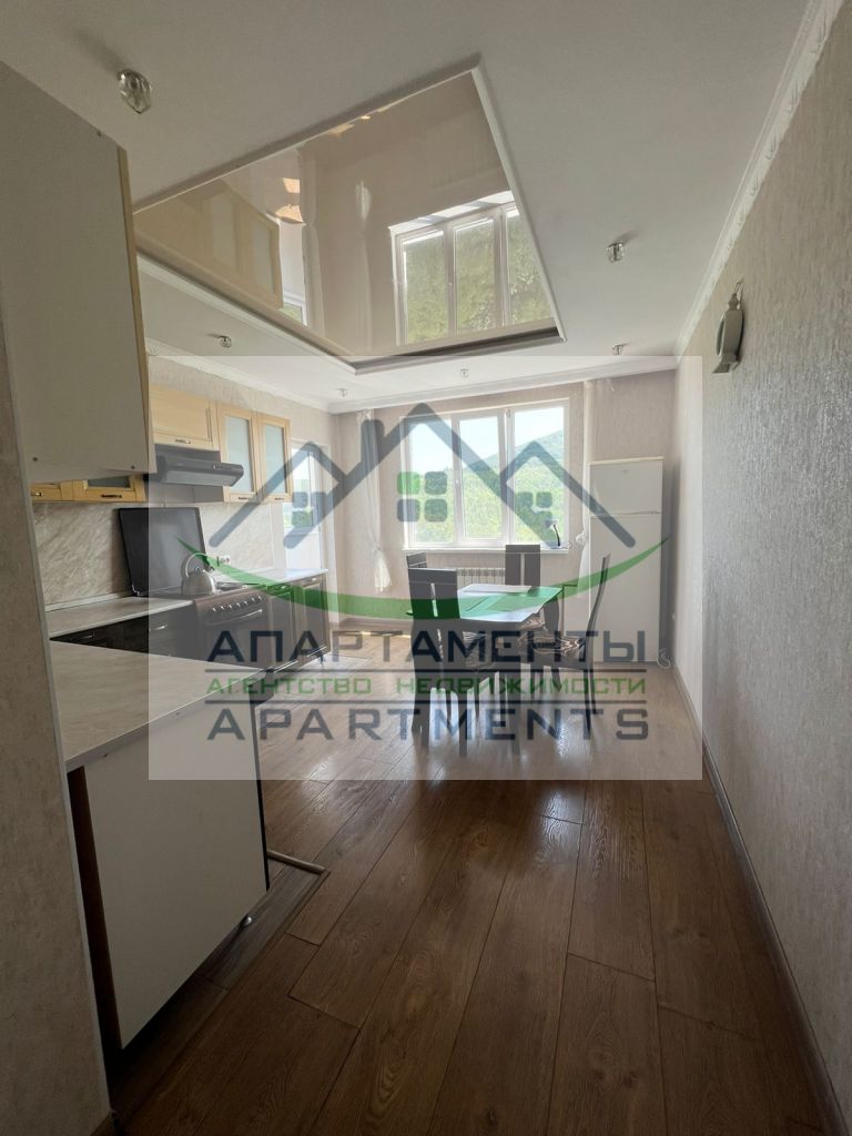 Продажа 3-комнатной квартиры, Пятигорск, Калинина пр-кт,  5а