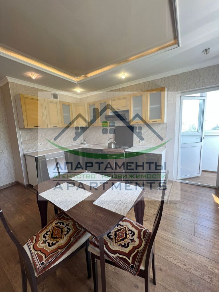 Продажа 3-комнатной квартиры, Пятигорск, Калинина пр-кт,  5а