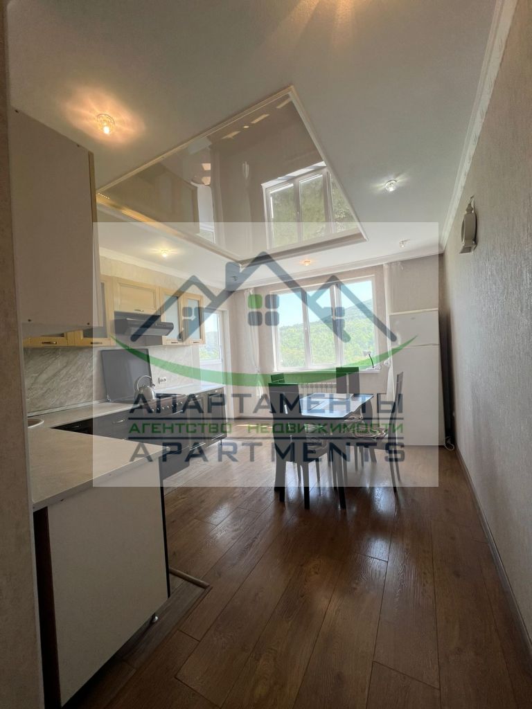 Продажа 3-комнатной квартиры, Пятигорск, Калинина пр-кт,  5а