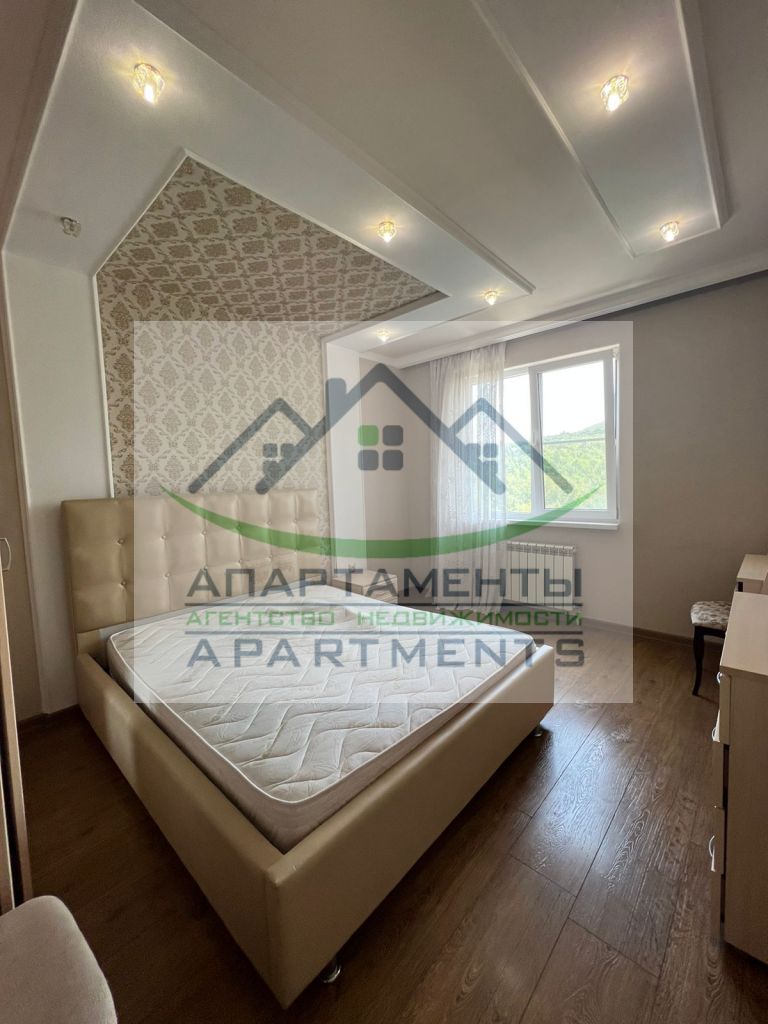 Продажа 3-комнатной квартиры, Пятигорск, Калинина пр-кт,  5а