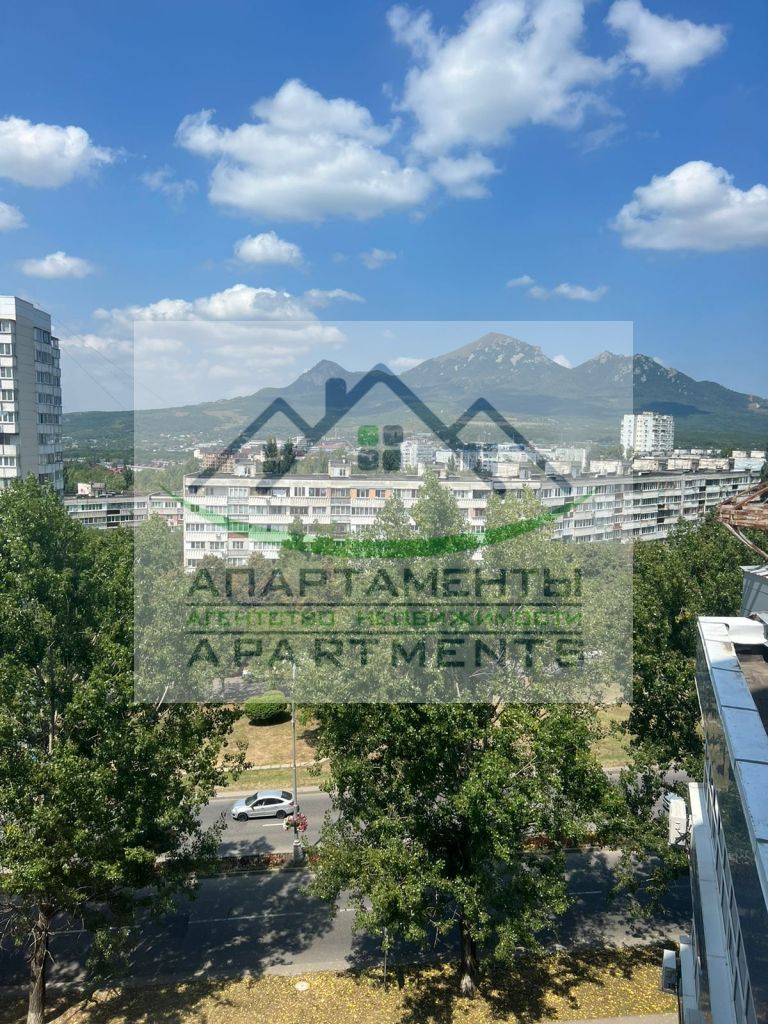 Продажа 3-комнатной квартиры, Пятигорск, Калинина пр-кт,  5а