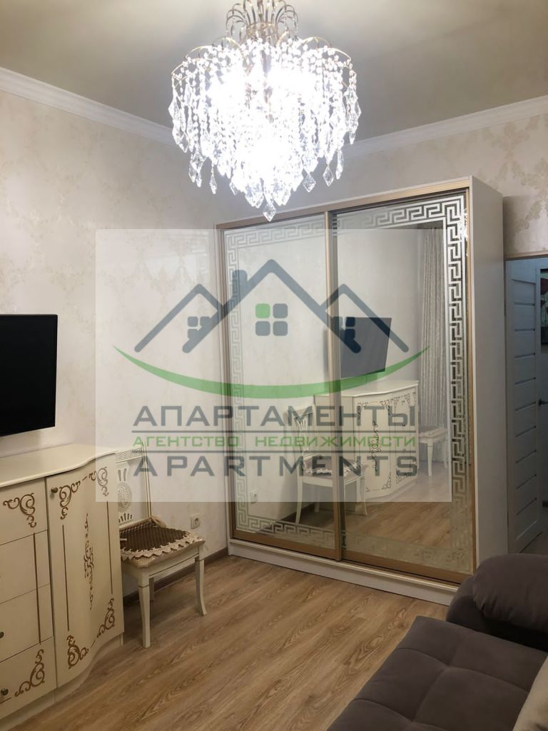 Продажа 2-комнатной квартиры, Иноземцево, Тихая ,  12