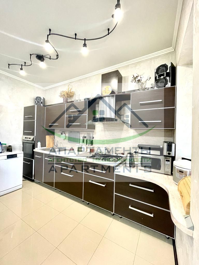 Продажа дома, 280м <sup>2</sup>, 3 сот., Пятигорск, Безымянныйпер,  40