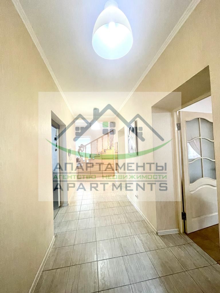 Продажа дома, 280м <sup>2</sup>, 3 сот., Пятигорск, Безымянныйпер,  40