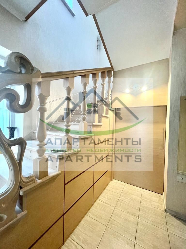 Продажа дома, 280м <sup>2</sup>, 3 сот., Пятигорск, Безымянныйпер,  40