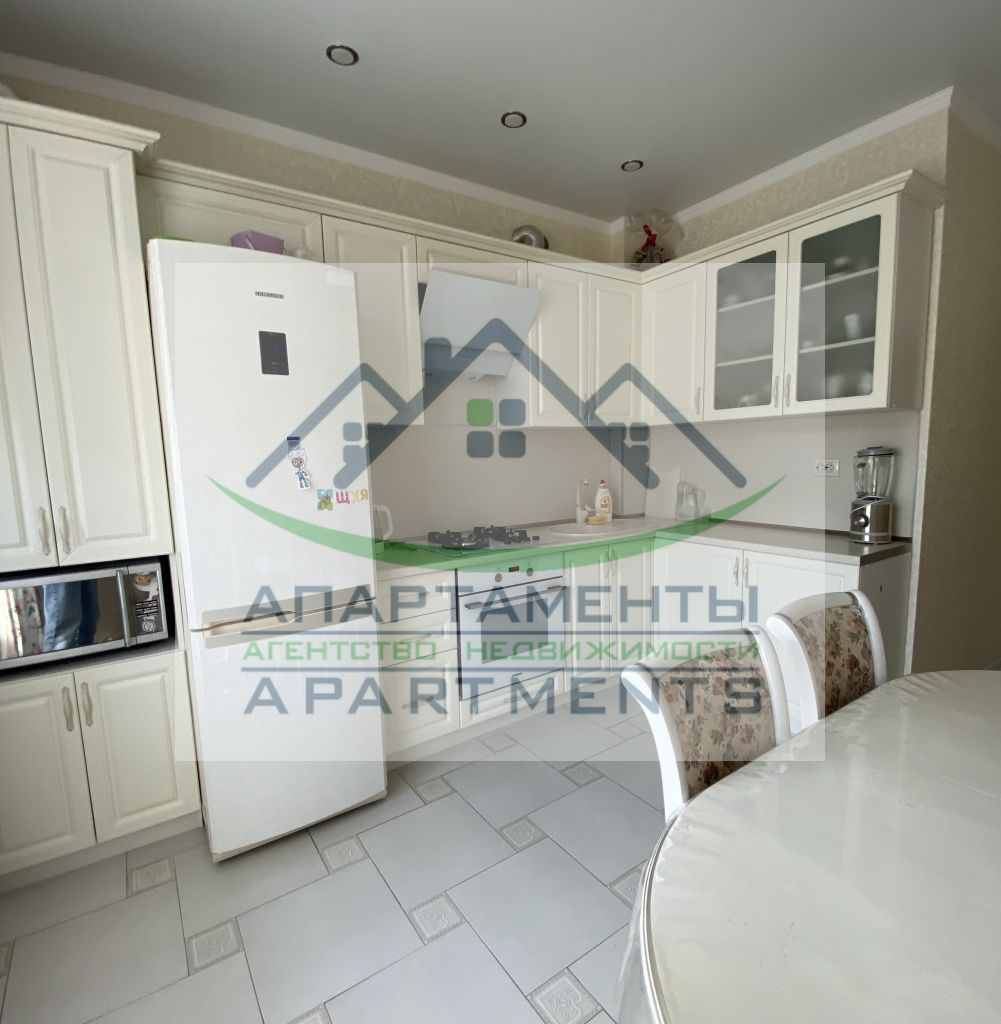 Продажа 2-комнатной квартиры, Ессентуки, Орджоникидзе ул,  84