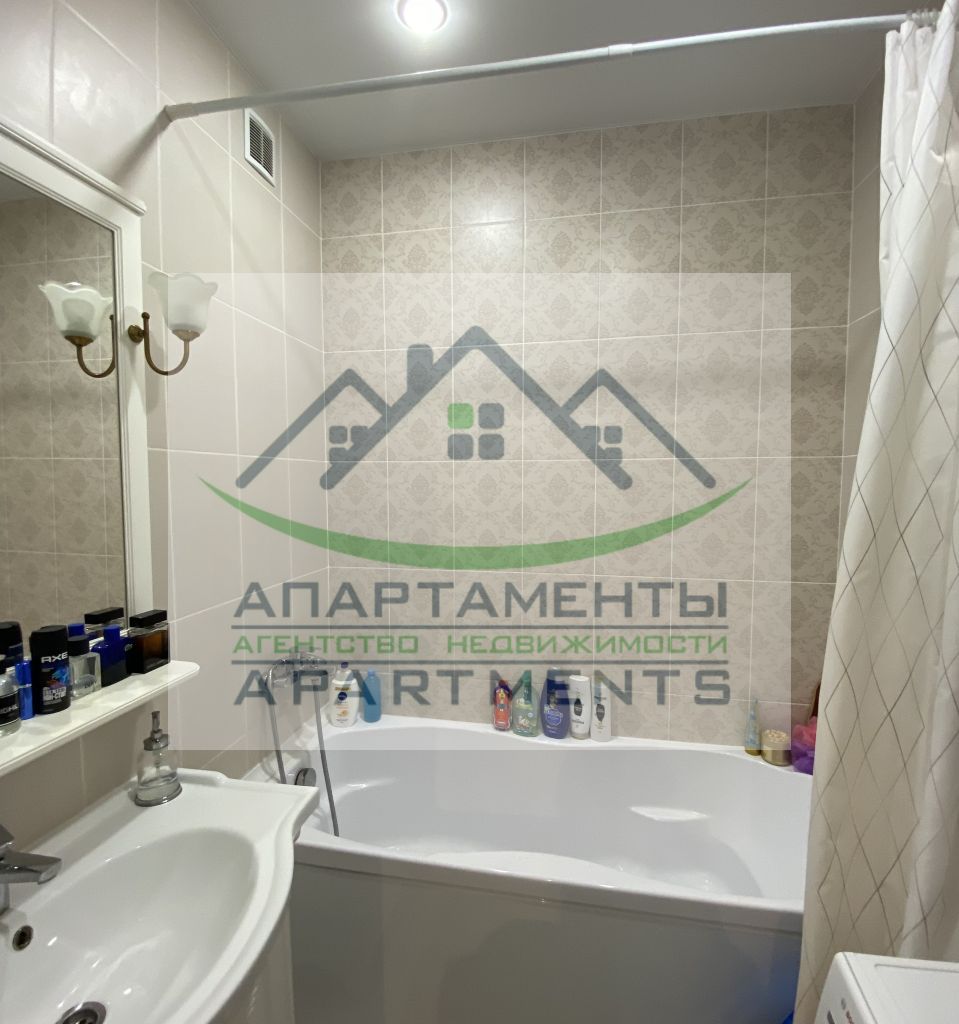 Продажа 2-комнатной квартиры, Ессентуки, Орджоникидзе ул,  84