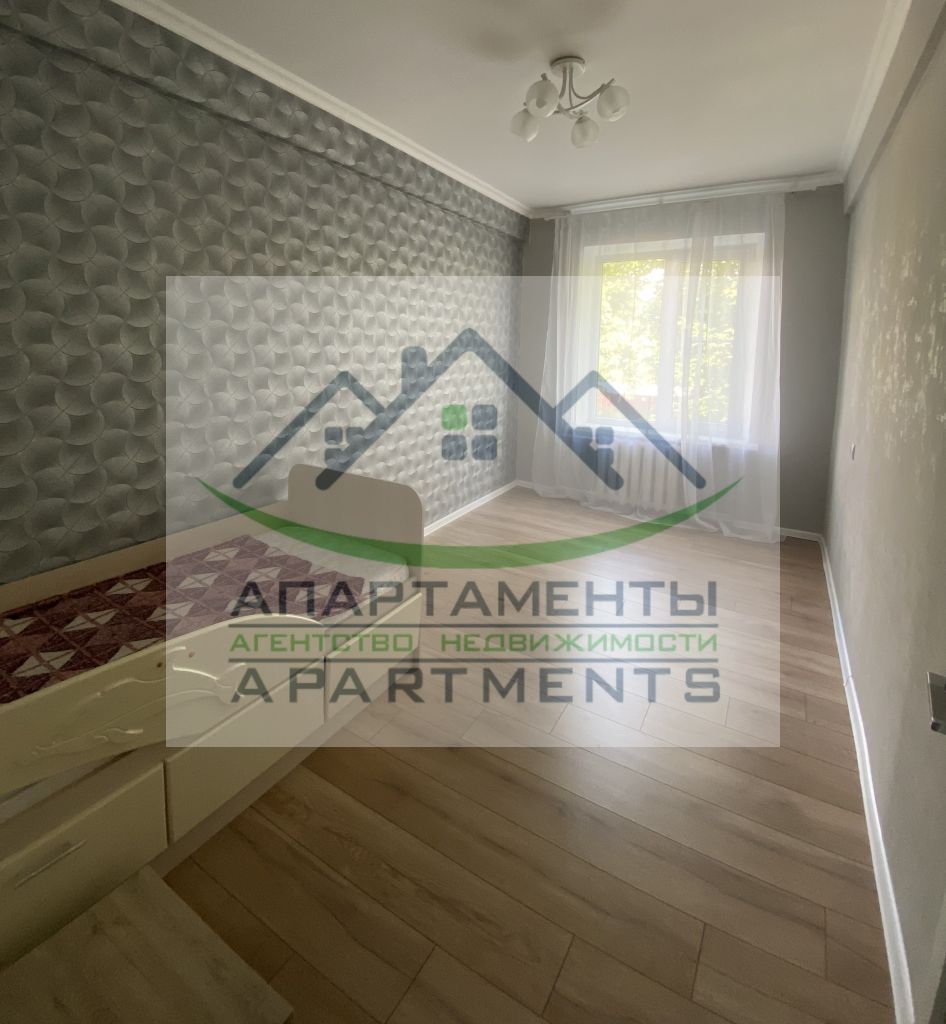Продажа 3-комнатной квартиры, Ессентуки, Озерная ул,  4