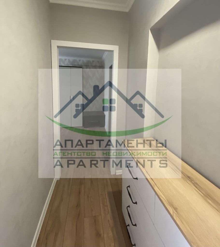 Продажа 3-комнатной квартиры, Ессентуки, Озерная ул,  4