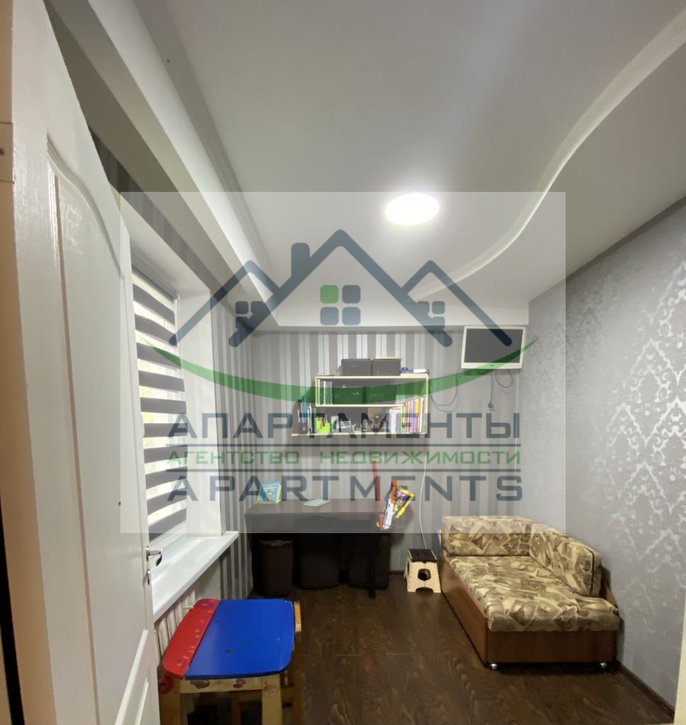 Продажа 4-комнатной квартиры, Ессентуки, Октябрьская ул,  411