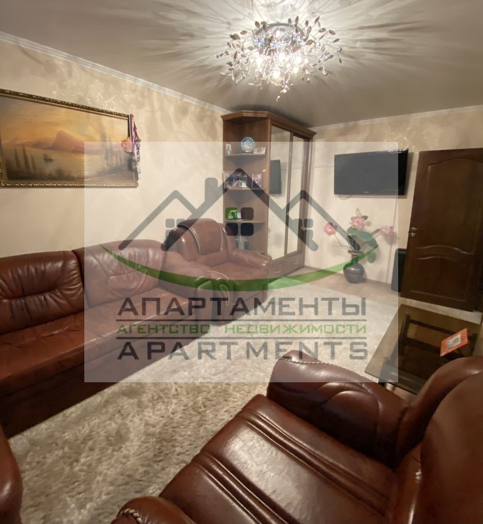 Продажа 3-комнатной квартиры, Ессентуки, Озерная ул,  8