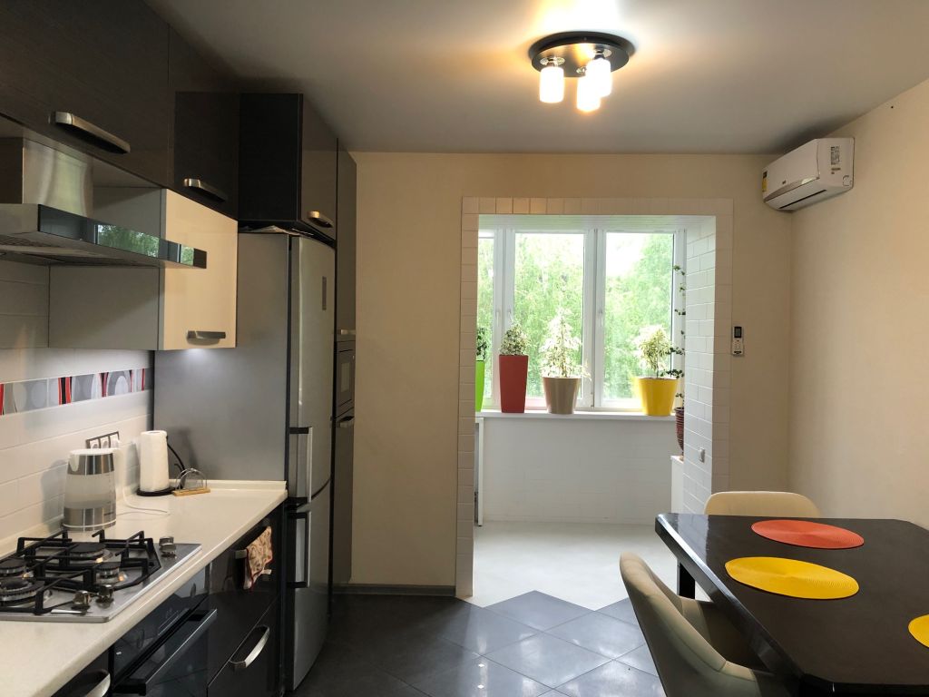 Продажа 3-комнатной квартиры, Саратов, Нагорный 5-й проезд,  28к5